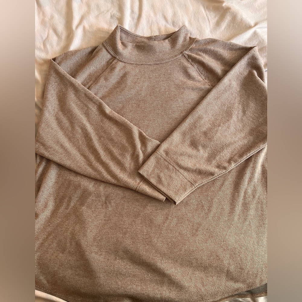 Plus size women’s 2x Ava and Viv knit sweater. Burnt orange color.